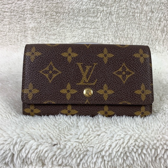 Louis Vuitton Handbags - Auth Louis Vuitton Wallet Porte Monnaie Tresor